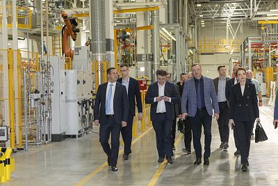 «КАМАЗ» посетила делегация Минпромторга РФ