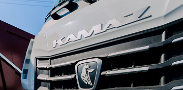 Седельные тягачи КАМАЗ-65659 отгружены крупному дорожному оператору.