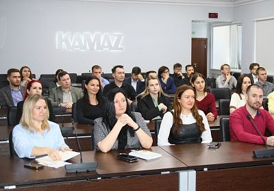 Камазовцам рассказали о возможности реализации молодёжных проектов