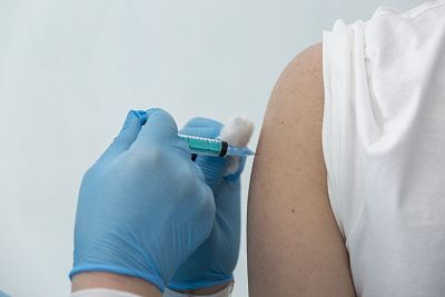 На предприятиях Группы ОАТ стартовала прививочная кампания