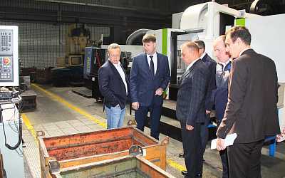 «КАМАЗ» посетил руководитель Челябинского кузнечно-прессового завода