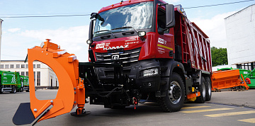 «КАМАЗ» вывел на рынок новую комбинированную дорожную машину на шасси К5