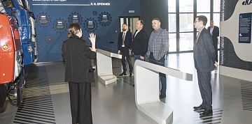 «КАМАЗ» посетила делегация АО «ВАД»