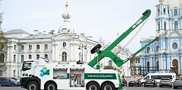Тяжёлый эвакуатор на шасси КАМАЗ-65951 усилил автопарк Экомилиции Ленобласти