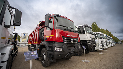 «КАМАЗ» презентует автотехнику в рамках празднования Дня машиностроителя
