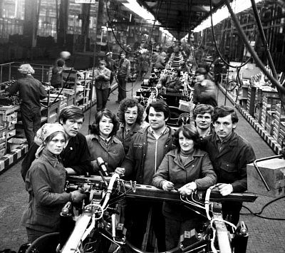 На «КАМАЗе» стартовал новый конкурс для детей камазовцев