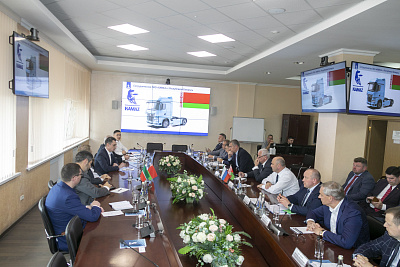 «КАМАЗ» посетила делегация Республики Беларусь