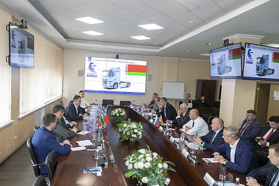 «КАМАЗ» посетила делегация Республики Беларусь