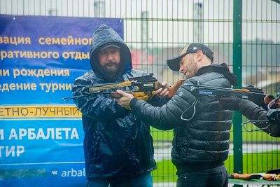 Камазовцы одержали победу на городском турнире по стрельбе из арбалета