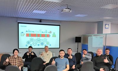 Нефазовцы прошли стажировку на «КАМАЗе»