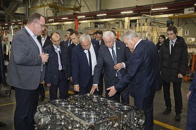 «КАМАЗ» посетила делегация из Белоруссии