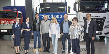 «КАМАЗ» посетила труппа московского Театра сатиры