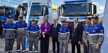 КАМАЗы на CПГ: финиш автопробега на ПМГФ-2025