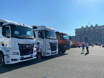 «КАМАЗ» показал новейшие грузовики в рамках празднования Дня железнодорожника в Самаре